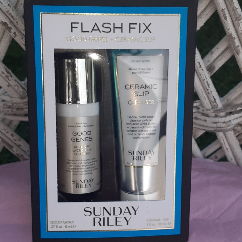 Sunday Riley Flash Kit Last One